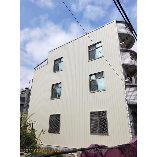 外牆穿鐵衣（五溝清板）