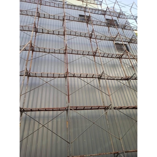 外牆穿鐵衣（五溝清板＆企口板）