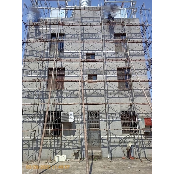 外牆穿鐵衣（五溝清板）