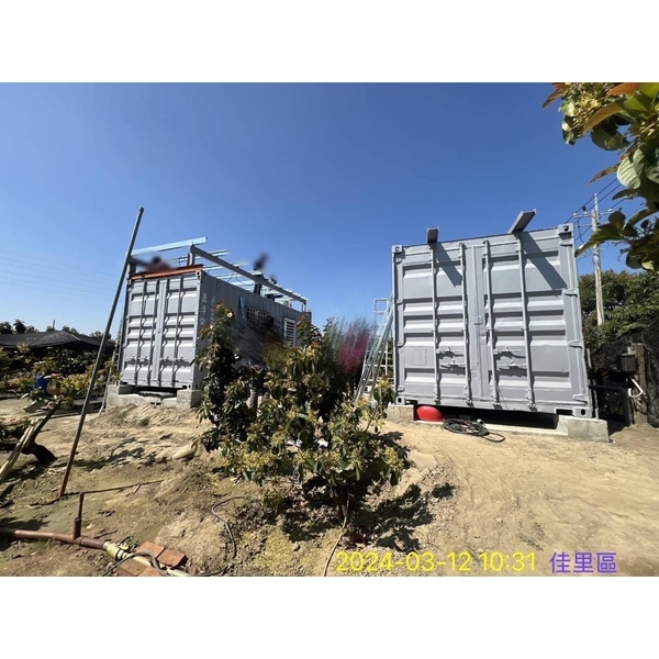 貨櫃屋搭建鐵皮屋（五溝清板）
