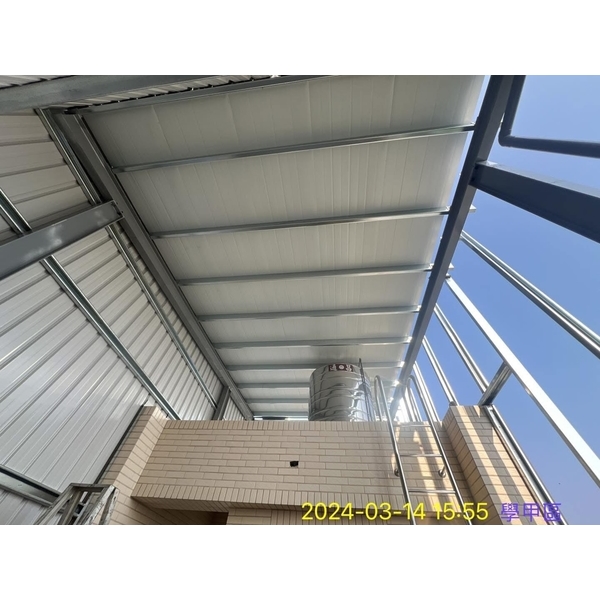 案例3：三合一鋼板＆裝潢板