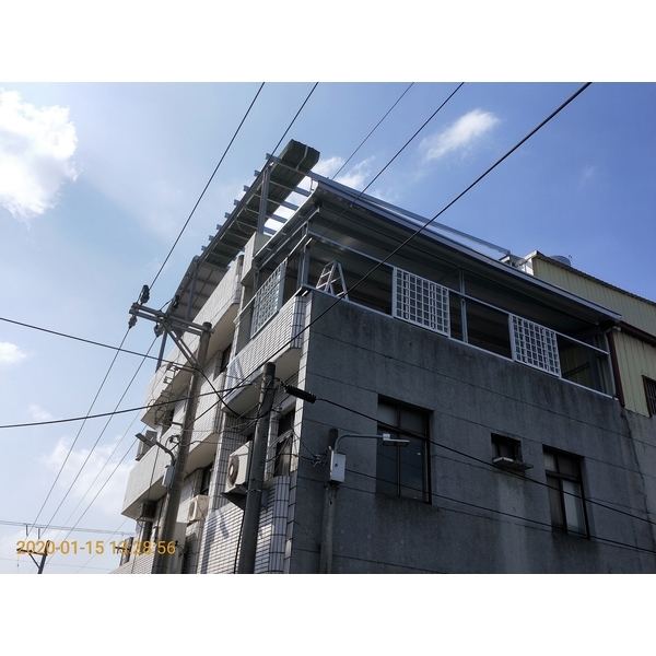 頂樓鐵皮屋加蓋