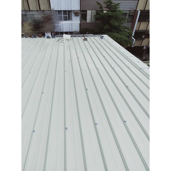 屋頂更換白鐵三合一鋼板