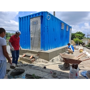 新建貨櫃屋廁所砌磚階梯及粉光施工