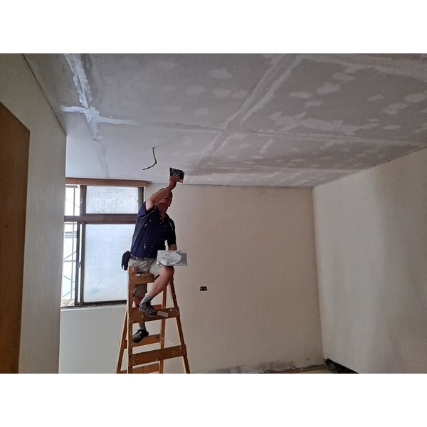 卧室披土及油漆粉刷 卧室披土及油漆粉刷,張驊室內裝修工程有限公司