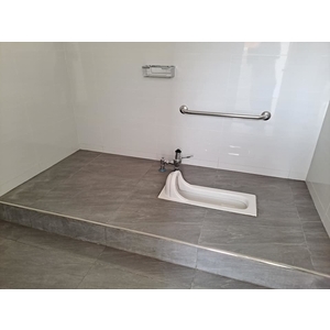 女廁所及工具間整修