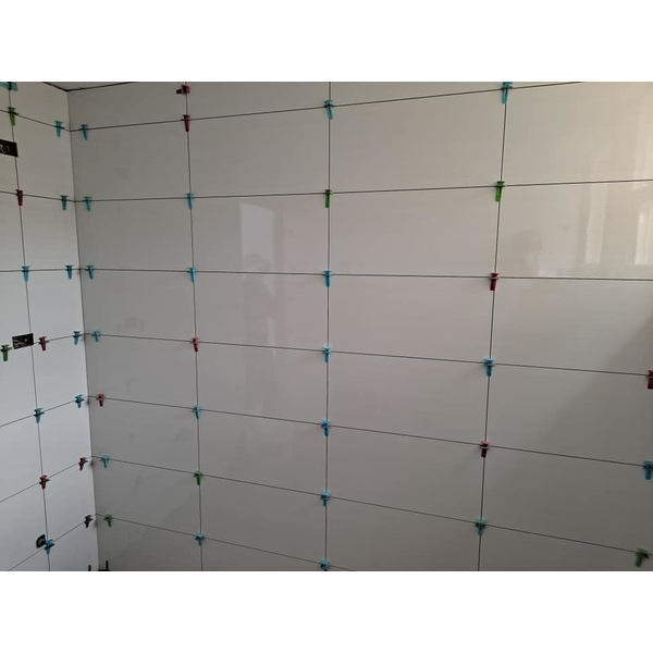 貼磁磚-張驊室內裝修工程有限公司