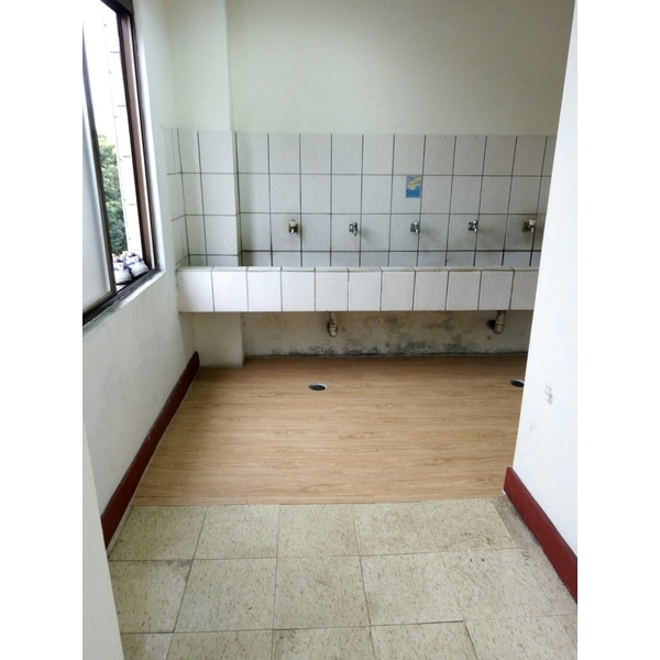 塑膠地板施工-張驊室內裝修工程有限公司