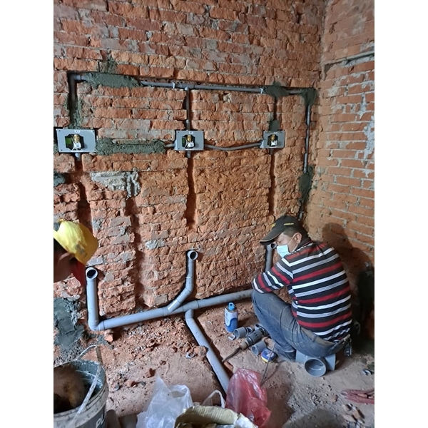 廁所整修、水電配管作業-張驊室內裝修工程有限公司