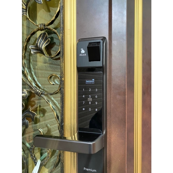 智慧電子門鎖 智慧電子門鎖,品佑科技企業社