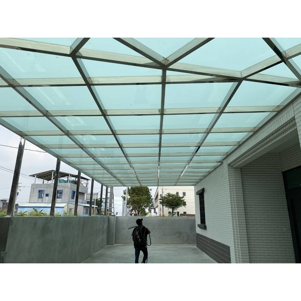 採光罩-巨崴金屬工程有限公司