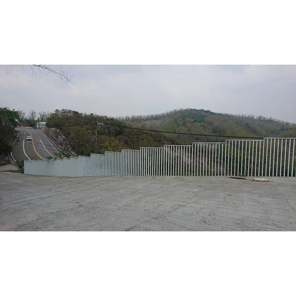 圍籬欄杆-巨崴金屬工程有限公司
