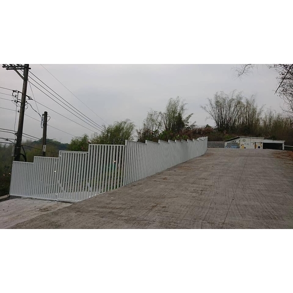 圍籬欄杆-巨崴金屬工程有限公司