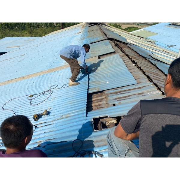 屋頂屋頂輕型鋼結構補強