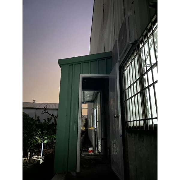 鐵皮廁所搭建及遮雨棚