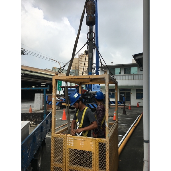 屋頂浪板保養抓漏工程