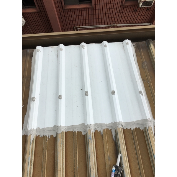 屋頂浪板保養抓漏工程