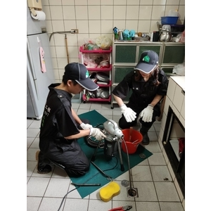 透天厝廚房水管堵塞