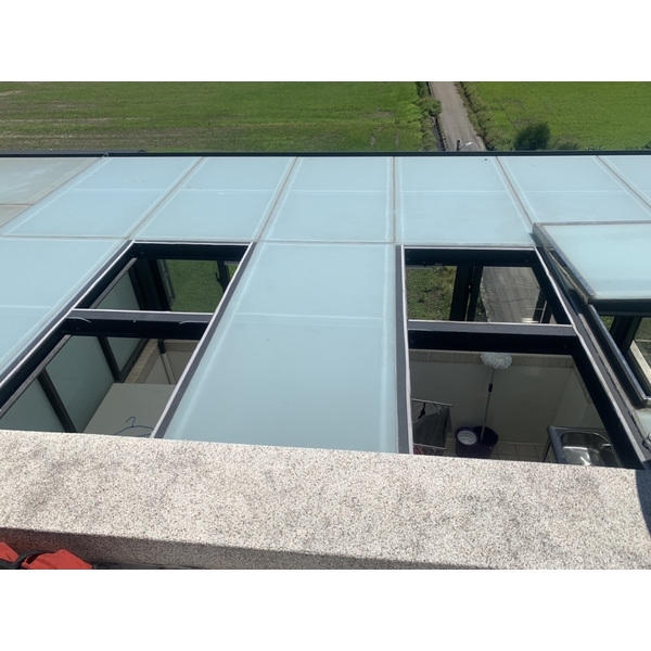 台中住家採光罩 110V動力型+定時裝置