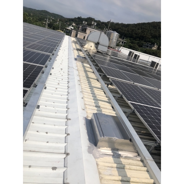 上市公司-亞崴機電新埔廠 太陽能動力型