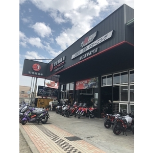台中市大鳥摩哆重車館-採光型