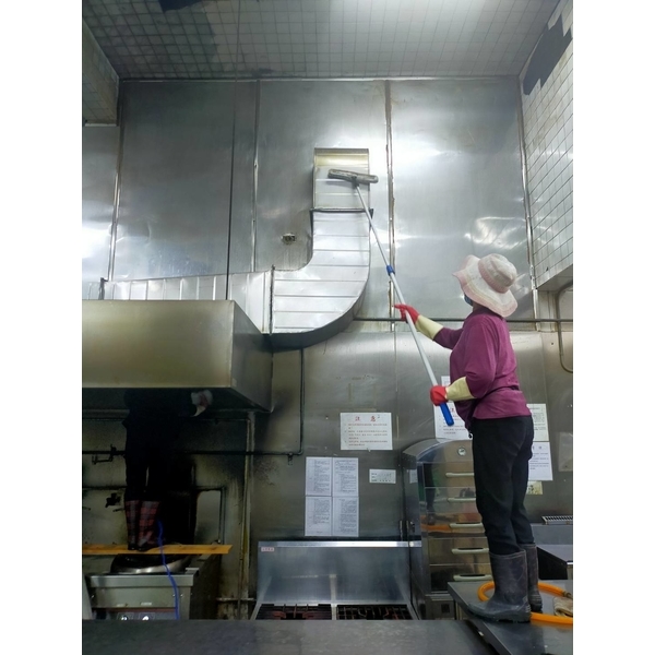 餐廳廚房清潔