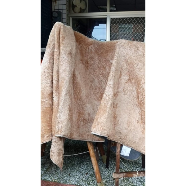 清洗地毯,良美清潔服務社