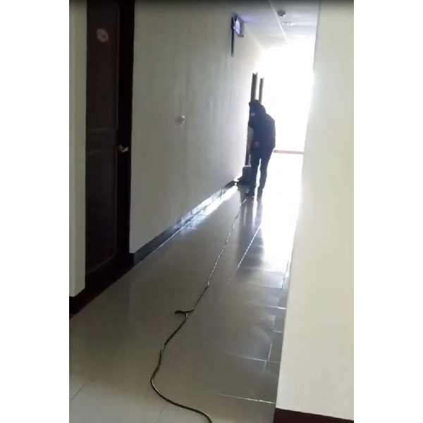 民宿磁磚地板清洗、樓梯清洗,良美清潔服務社