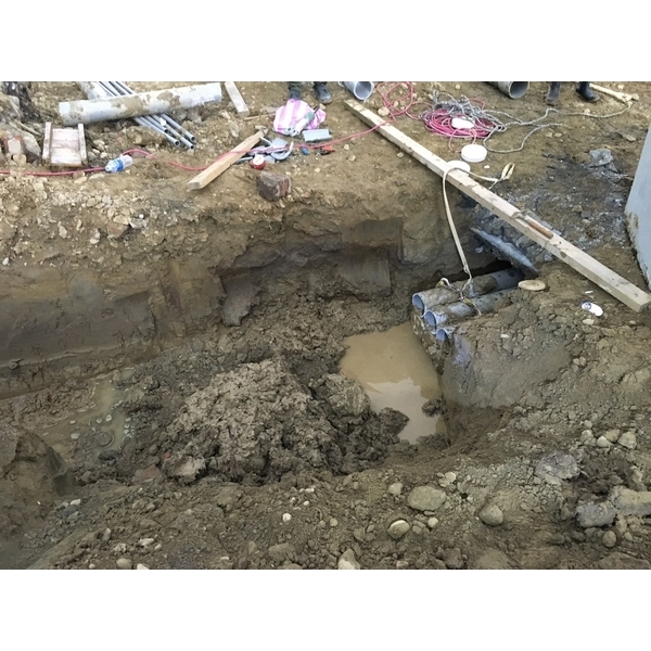 挖土機工程 管路管線開挖-晟紀工程股份有限公司