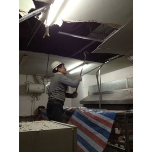 拆除工 , 德昌工程企業公司