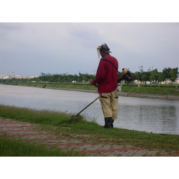 除草工/割草工-德昌工程企業公司