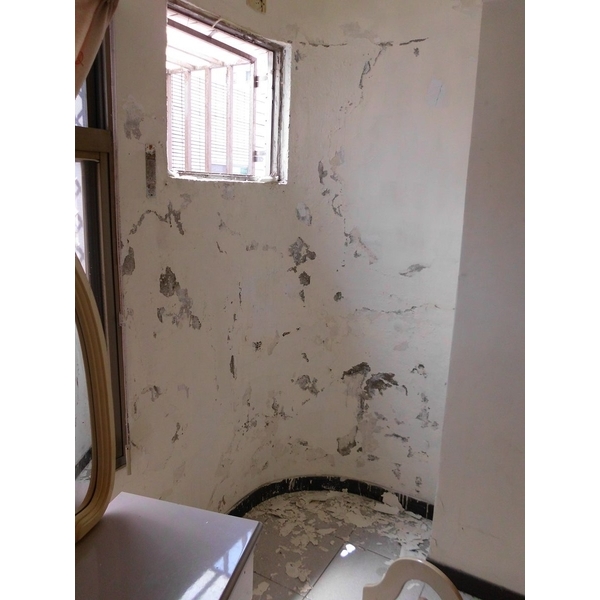 圓弧壁癌處理前,德昌工程企業公司