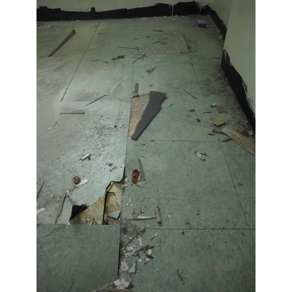 磁磚鋪貼隆起-德昌工程企業公司