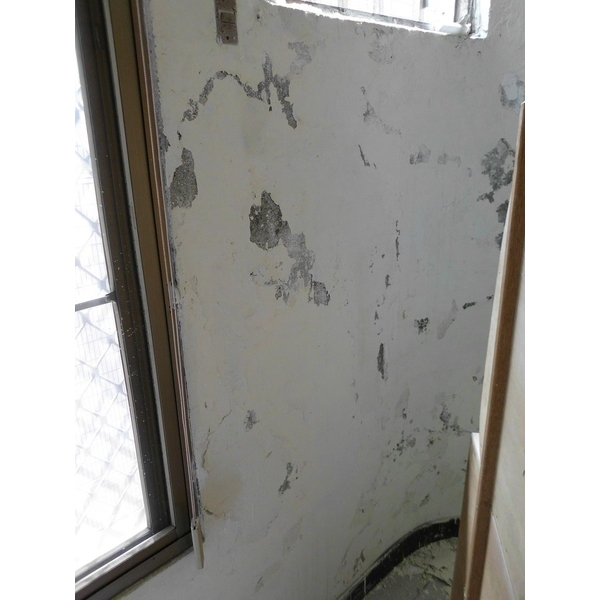 壁癌處理前-德昌工程企業公司