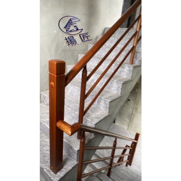 木製三度空間扶手