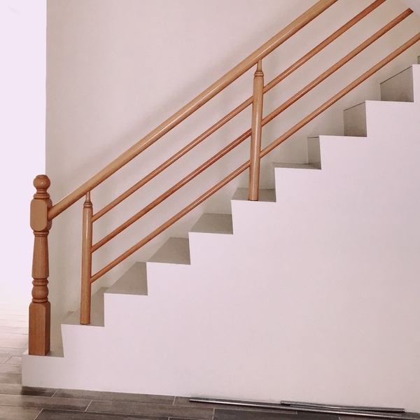 木製三度空間扶手