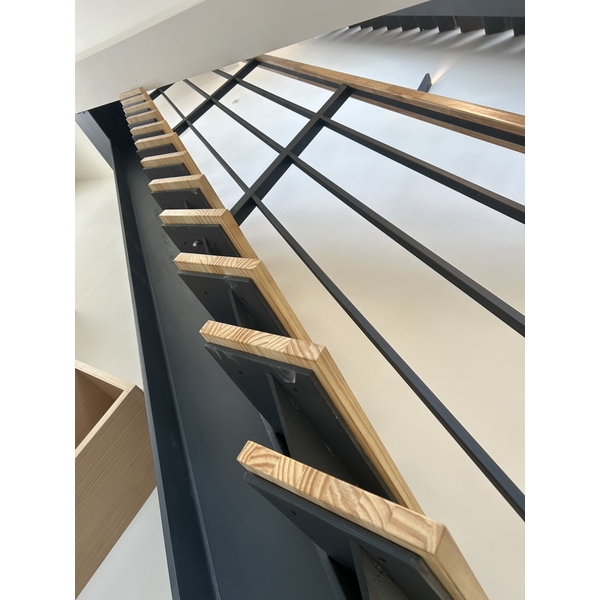 樓梯踏板 木地板