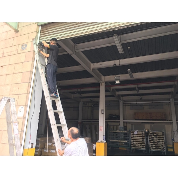 白鐵捲門換新 白鐵捲門換新-嘉晉光電工程企業行