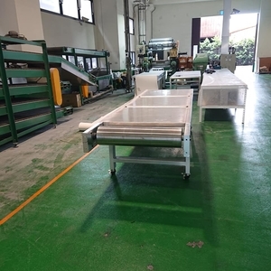 橡膠廠的11Ｍ850 平面輸送機