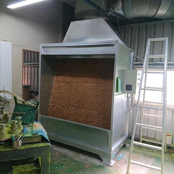 7.5馬力六尺乾式噴漆台-佑康工業有限公司