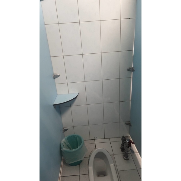 學校廁所