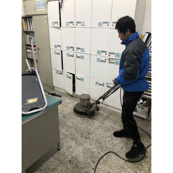 石材地板研磨清潔