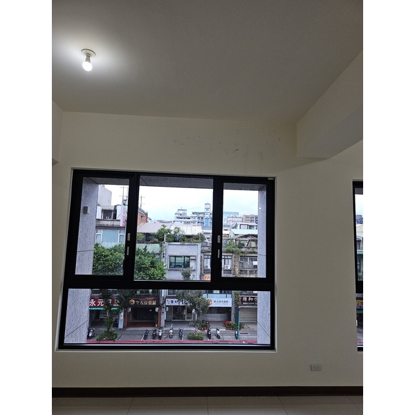 窗戶清潔-勝潔企業社