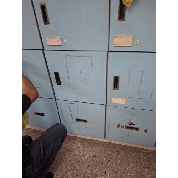 置物櫃除膠清潔