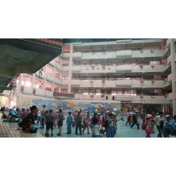 校區內廣場降溫,欣旺設計有限公司