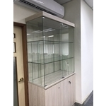 玻璃櫥窗 - 元發金屬工程行