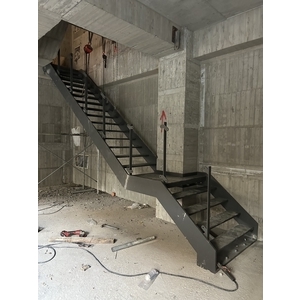 鋼結構製作加工與安裝