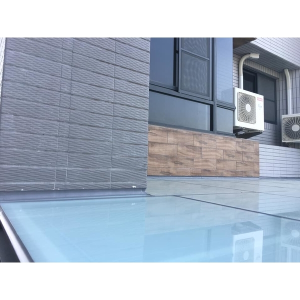 玻璃採光罩-宏信鋁門窗行