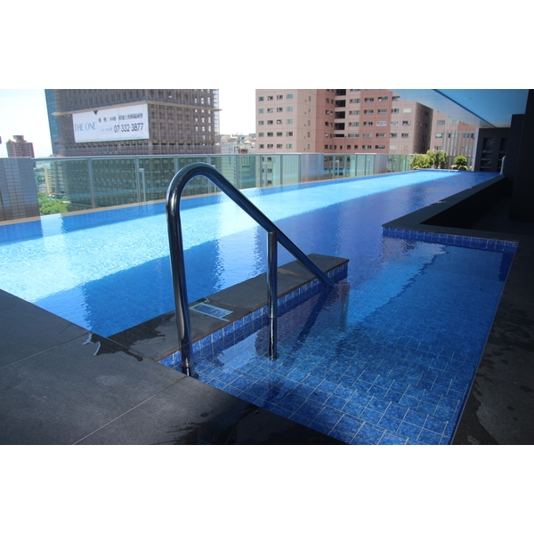 晶英國際行館游泳池,菩呈股份有限公司/普前水藝工程