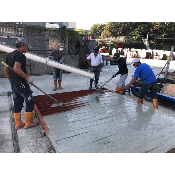 水泥柱澆置預鑄 水泥柱澆置預鑄-承蓁工程行